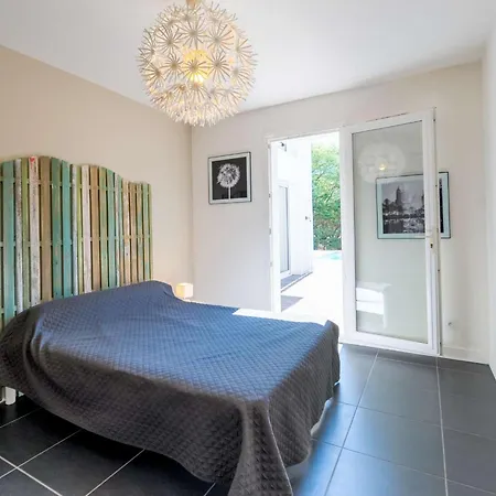 Villa Familiale Avec Piscine 10 Pers Biscarrosse